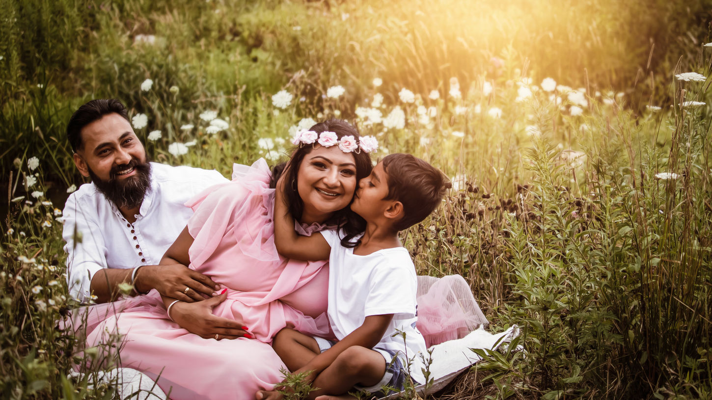 Maternity shoot Just Between Us Photography Woodstock Ontario