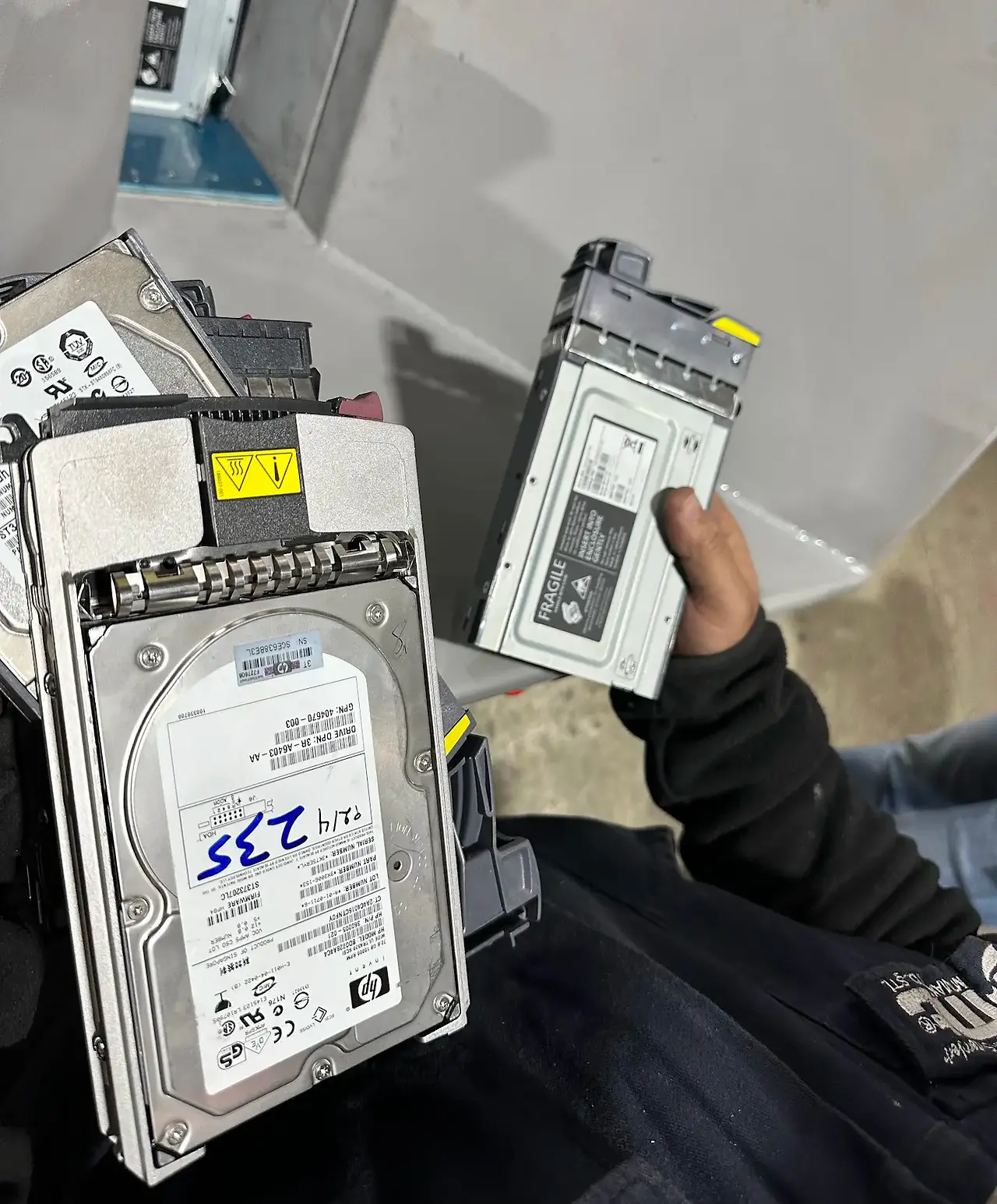 HDD-Platinen-Schreddermaschine, leistungsstark und effizient für die hochsichere Datenvernichtung
