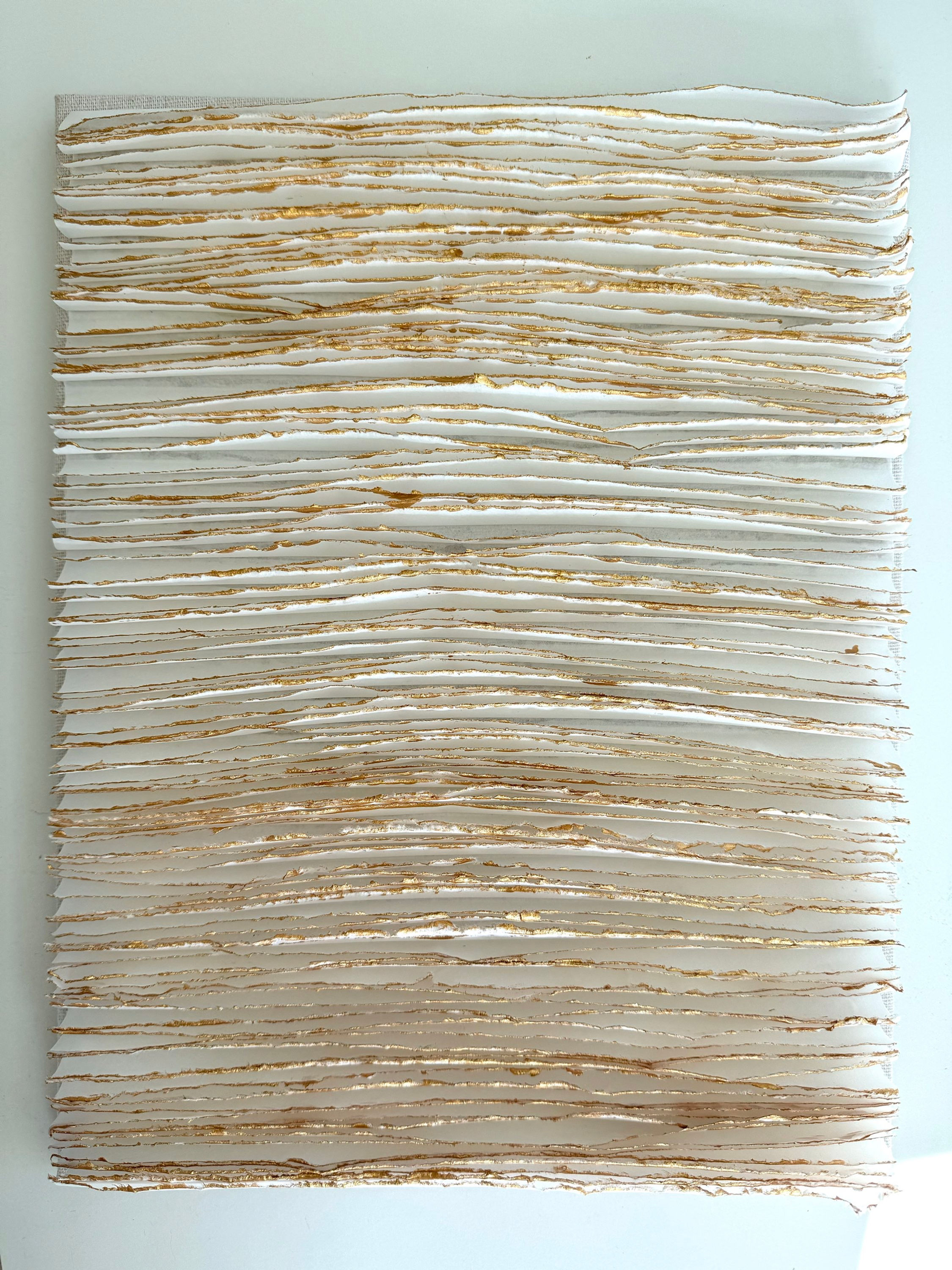 Paper Sculpture Gold