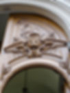 Faux_bois_sur_porte_place_de_l'Opérra.jpg