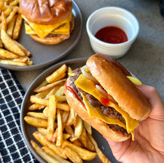 Double Cheeseburger & Fries