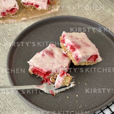Raspberry Cheesecake Protein Squares