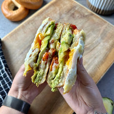 Baked Breakfast Bagel