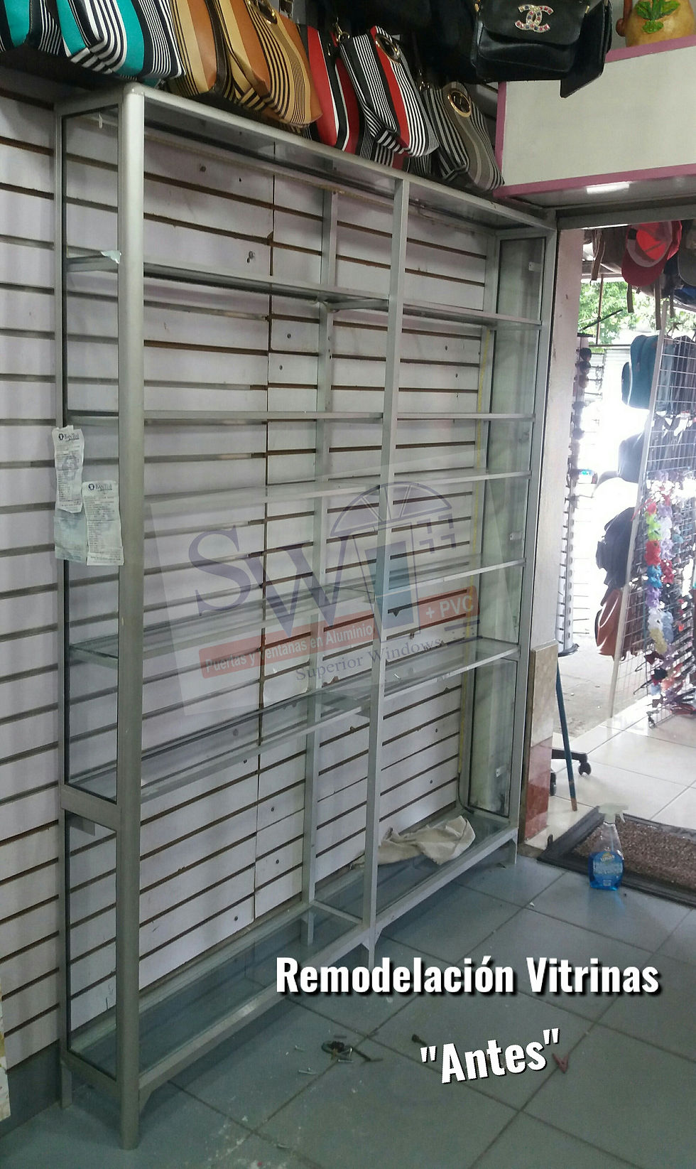 Remodelación Vitrina ANTES