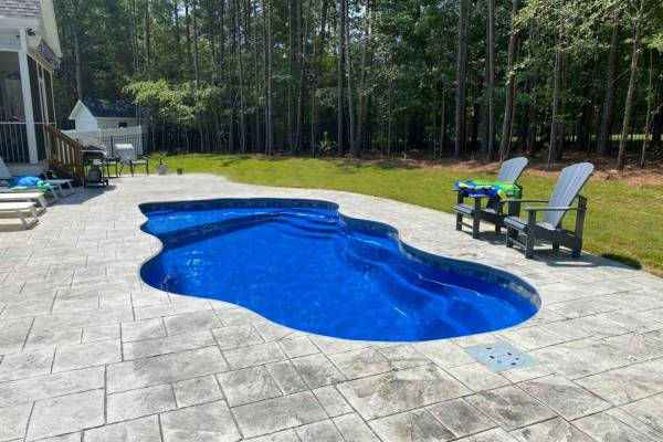 Fiberglass-pool-Billabong-Splash-Ocean.jpg