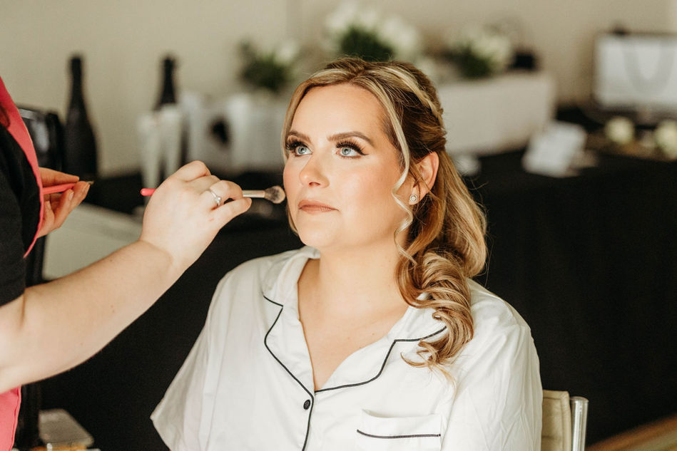Soft Glam Bridal Makeup,
Devon and Cornwall Makeup Artist, St Mellion Resort, Cornwall Bridal Makeup Artist 