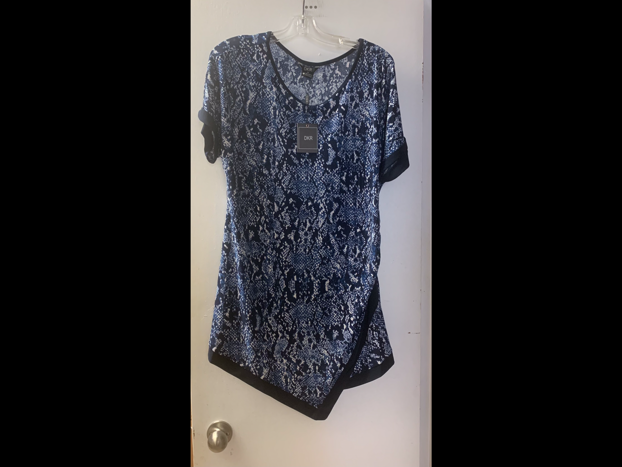 Full Figure Short Sleeve Asymmetric Top