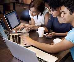 Young People - Meeting With Computers