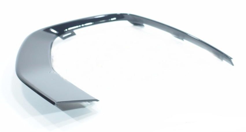 ÖN TAMPON SİS LAMBA ÇERÇEVESİ SAĞ R.R.EVOQUE ROCAS