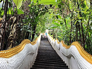 Wat Khao Khun Phanom
