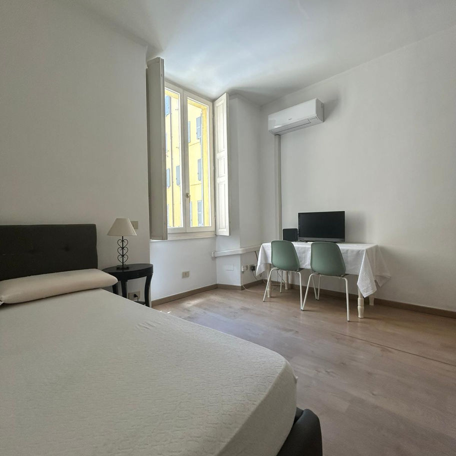 salottino con zona notte a vista