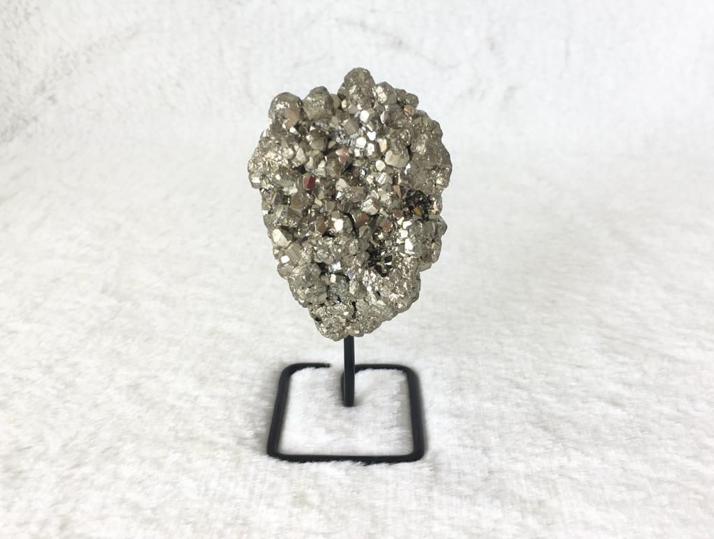 PIRITA BRUTA NA BASE