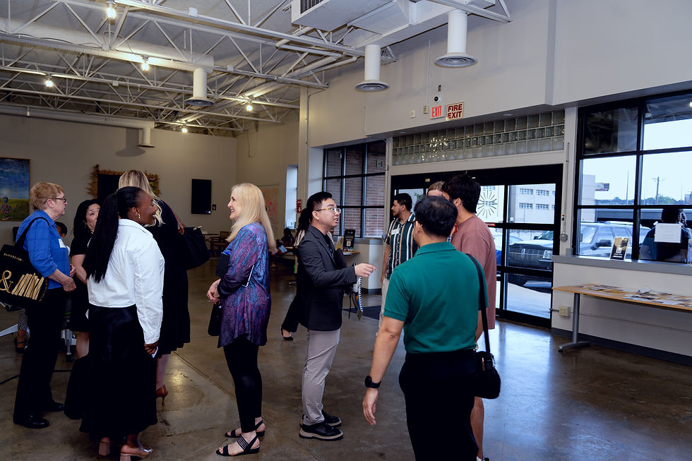 _DSC3277 (1)_edited.jpg