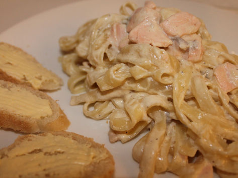 Laksepasta