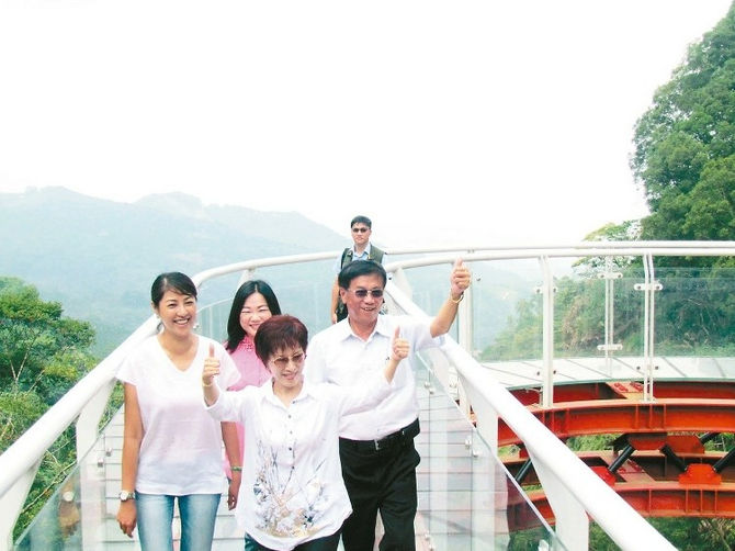 洪秀柱談青創 改善環境「端牛肉」