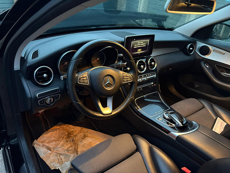 Thumbnail: Mercedes-Benz C220d • Diesel Avantgarde