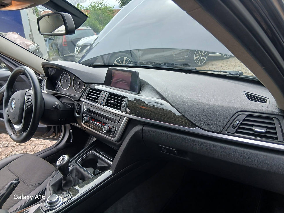 Thumbnail: BMW 318d Touring 2.0 Diesel