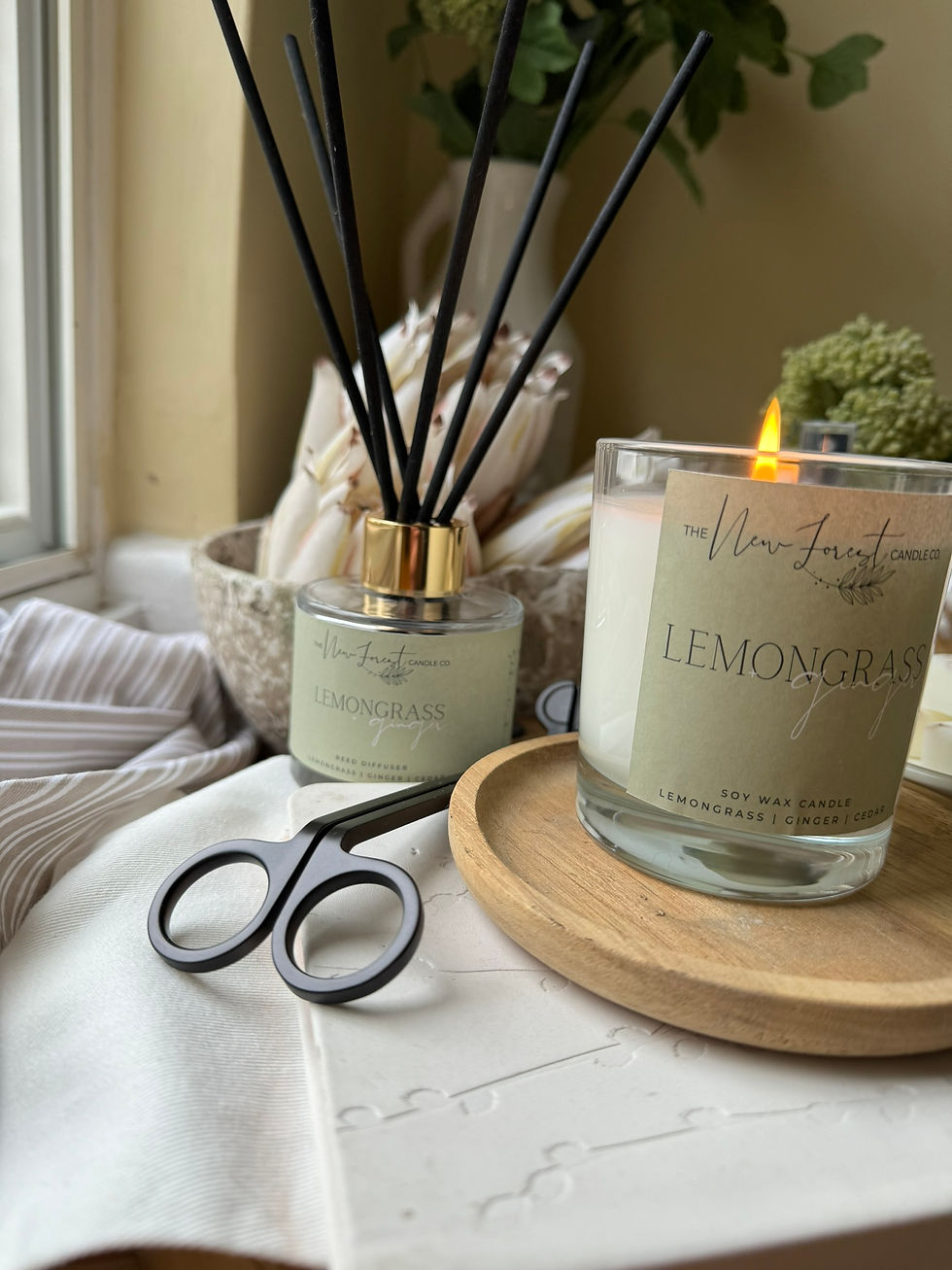Thumbnail: Lemongrass and Ginger Reed Diffuser