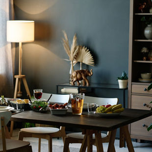 The Art of Moody Interiors: How to Create a Space That Feels Cozy Yet Modern