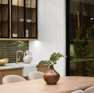 5 Design Mistakes to Avoid When Creating a Modern, Moody Space