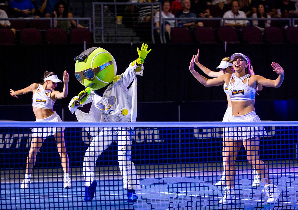 12471415_web1_TEN-ROLLERS-JUL22-19-004