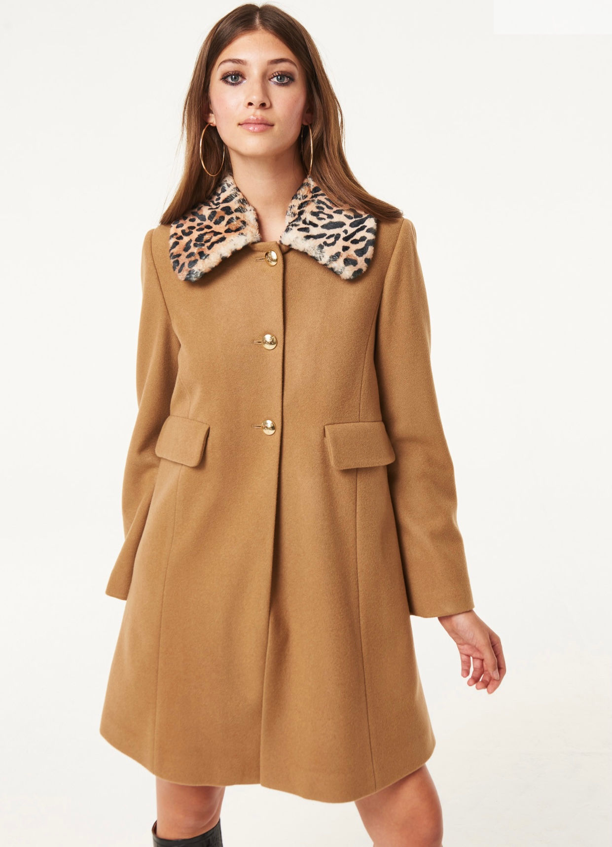 Cappotto dalla linea a Ad