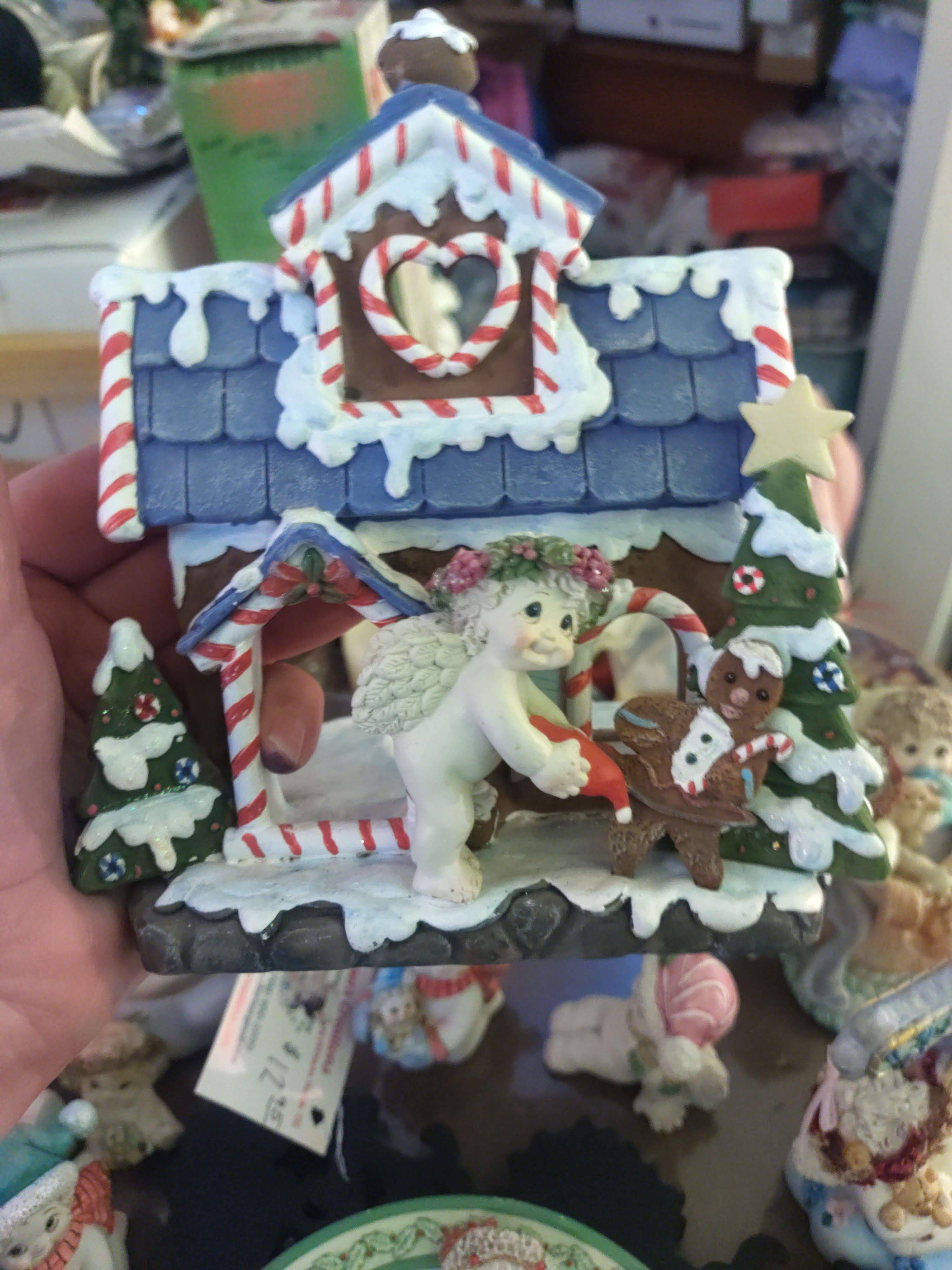 2002 Collectible Dreamsicles Candy Land Ceramic/sand cast/ Figure/Candle Holder