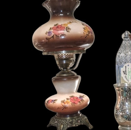 Thumbnail: Vintage 1970s Quoizel 'Gone With the Wind' Hand-Painted 21"Floral Hurricane Lamp