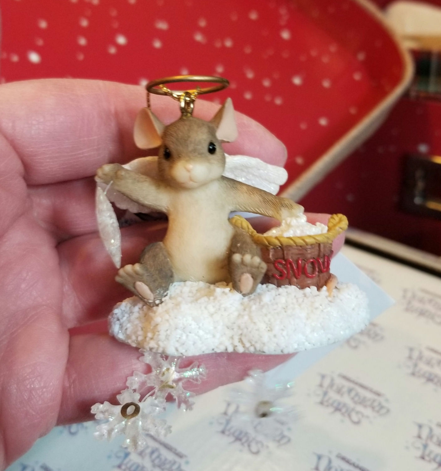 Fitz and Floyd Charming Tales "2000 Snowflakes" Mouse