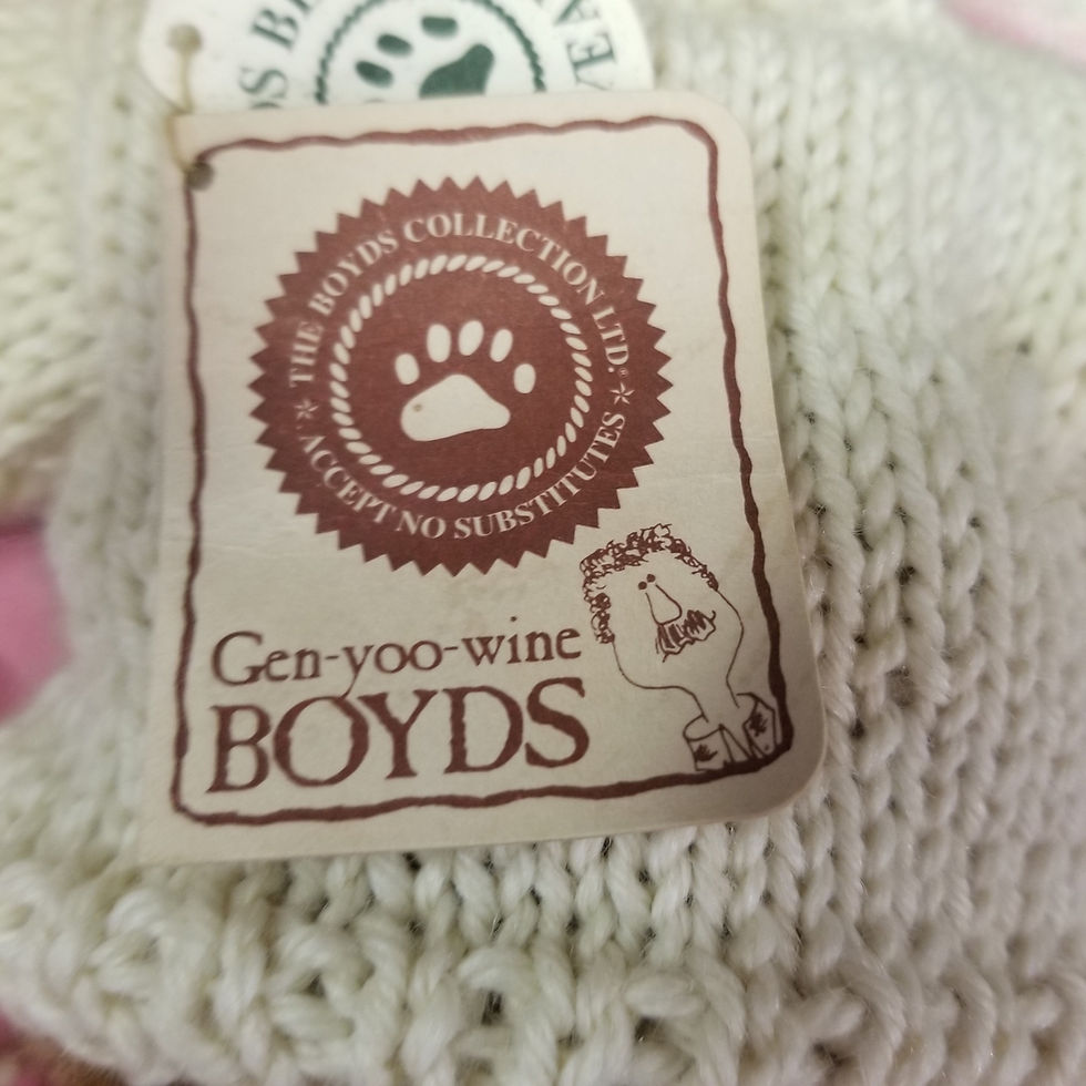 Miniatura: Plush:  Boyds Bears Buster McRind wearing his Watermelon decorated sweaters