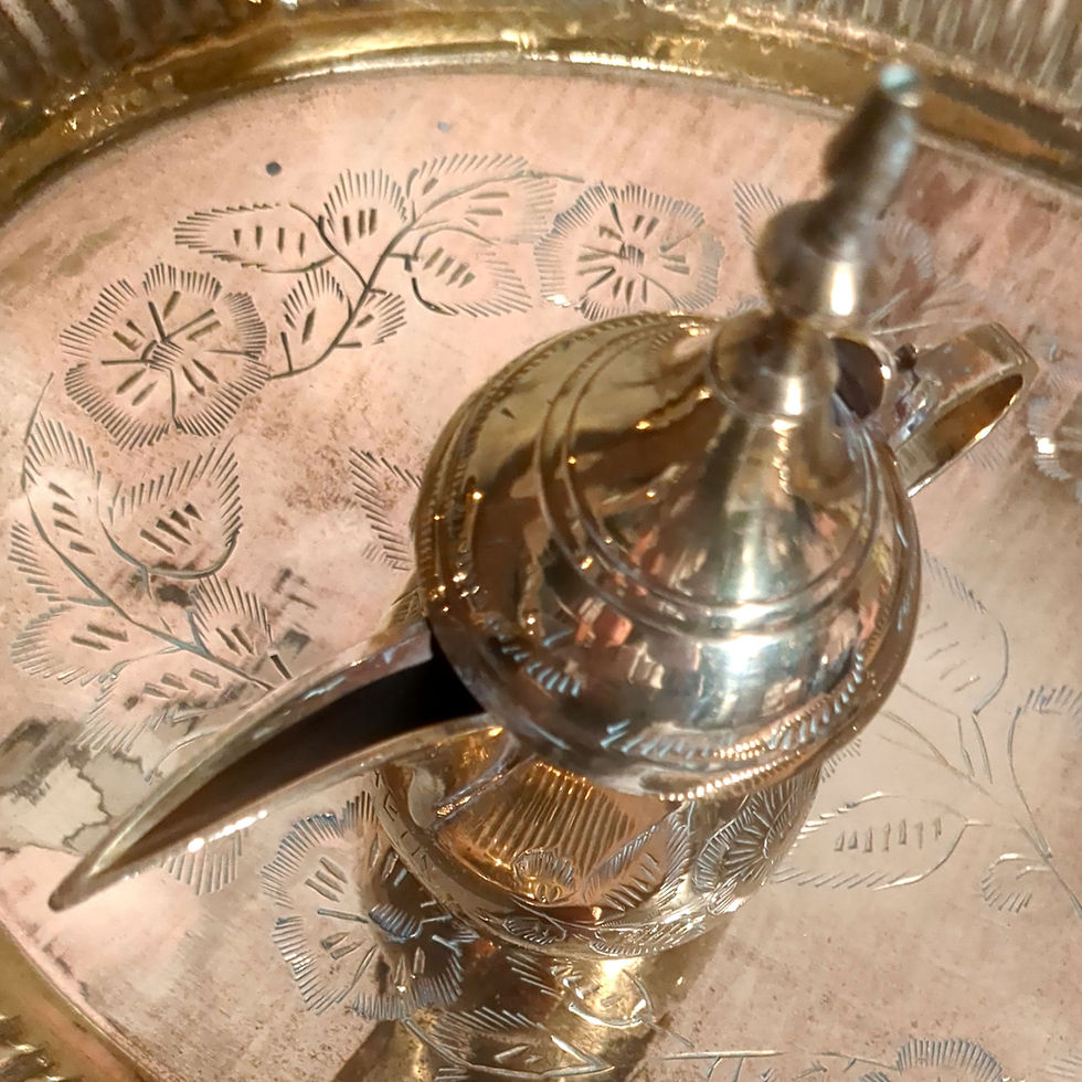Miniatura: Treasured Find: Vintage Indian Brass Dallah Coffee Pot Stamped on Bottom