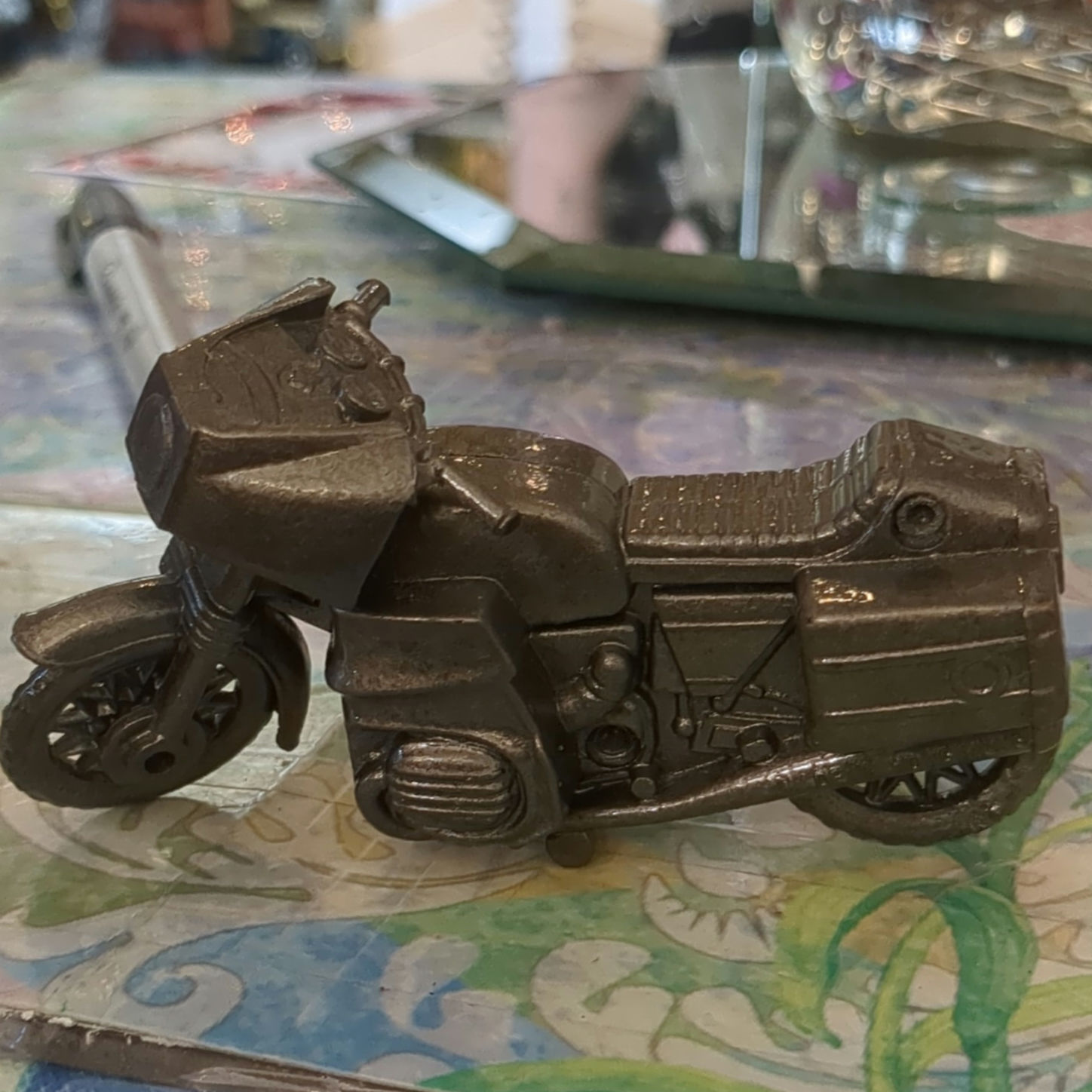 Classic: Highly Detailed Die-Cast Vintage Motorcycle Pencil Sharpener