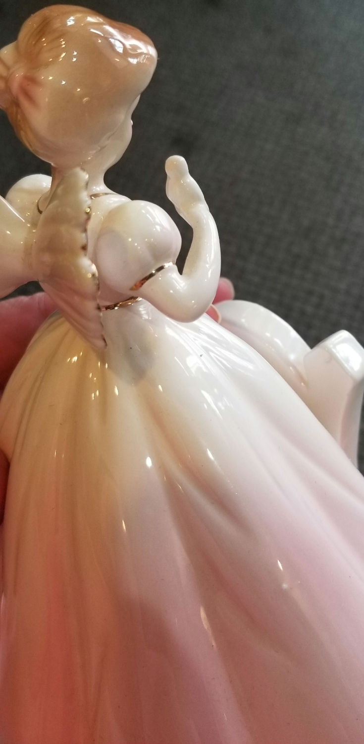 Miniatura: Vintage Josef Originals 19th Birthday Girl Figurine (glued)