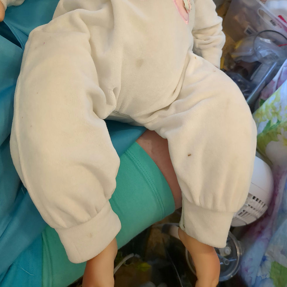 Miniatura: Precious Heirloom Doll Signed and Numbered Porcelain Fayzah Spanos Doll "Joy" 