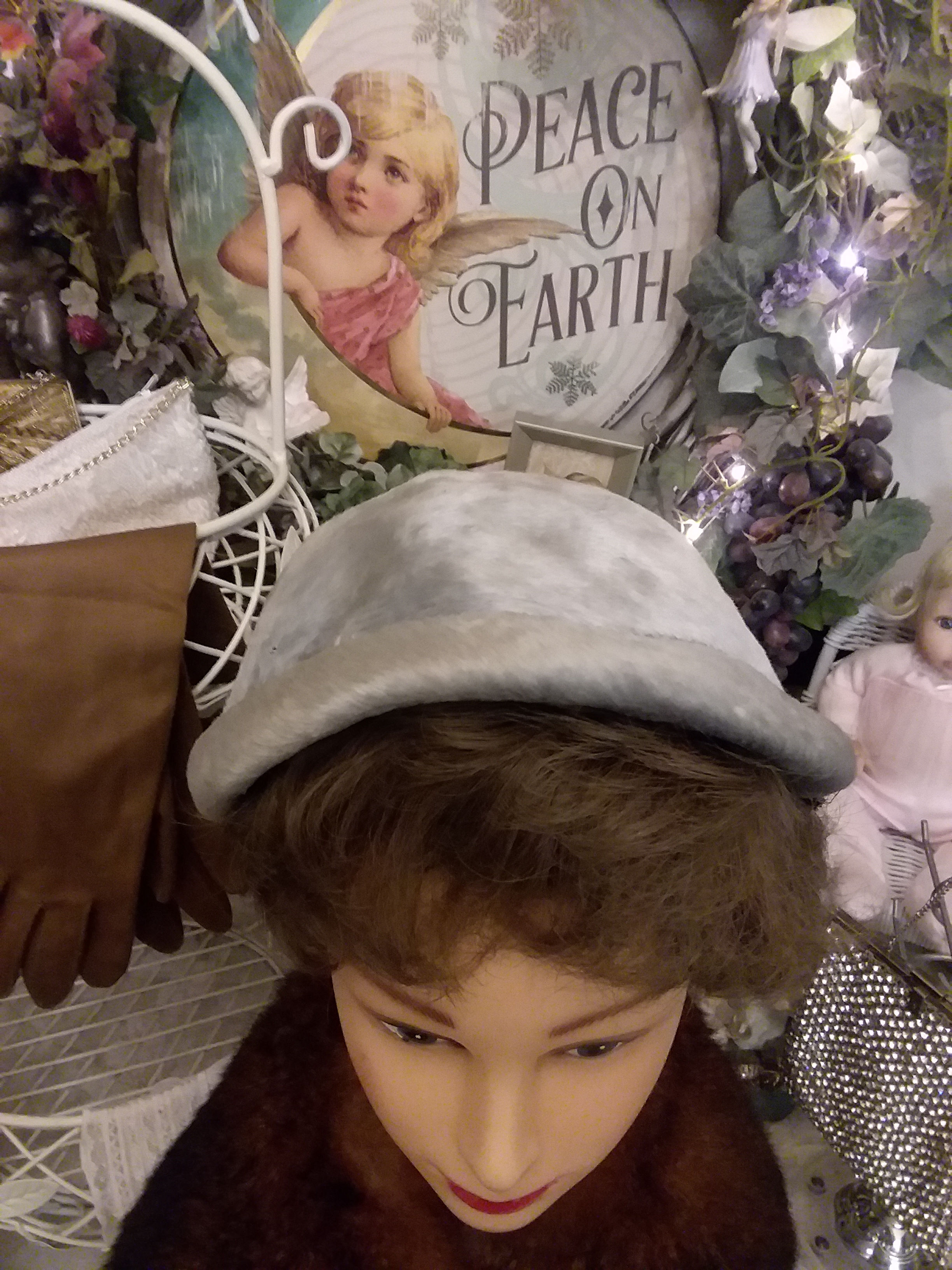Vintage Ladies Dove Gray Hat