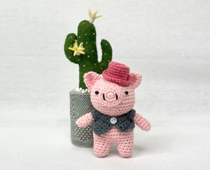 Why Choose Handmade Stuffed Animals Over Factory-Made Toys?
