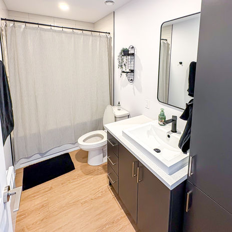 109 rue Dieppe Deux-Montagnes, Salle de bain