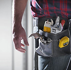 Man%20Wearing%20Tool%20Belt_edited.jpg