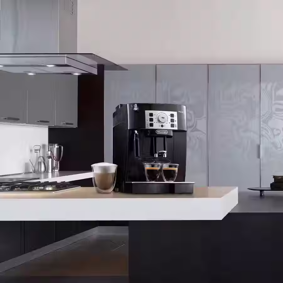 Thumbnail: Delonghi FAEM MAGNIFICA S BLK (ECAM22.115.B)