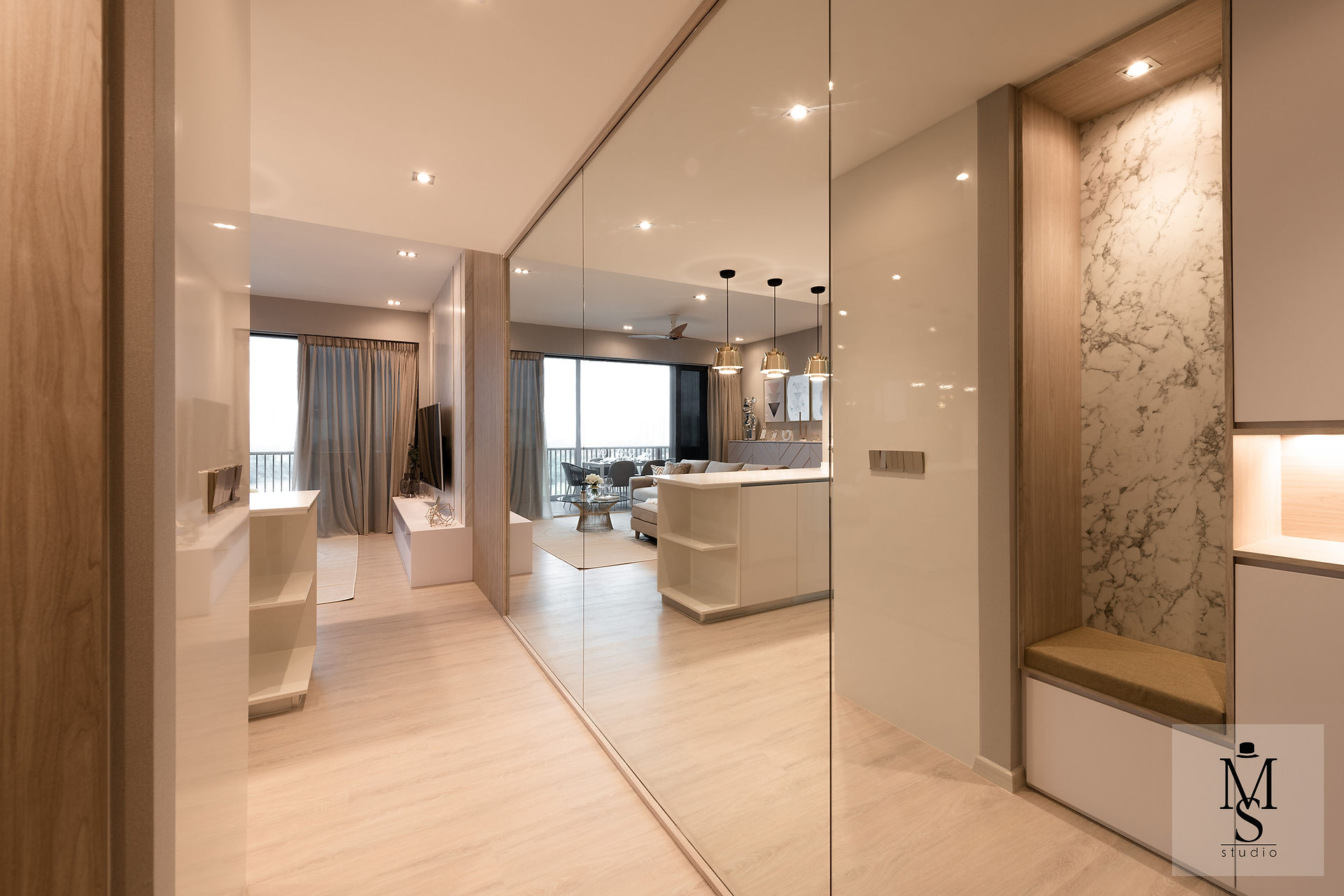 Modern Contemporary | Lakeville