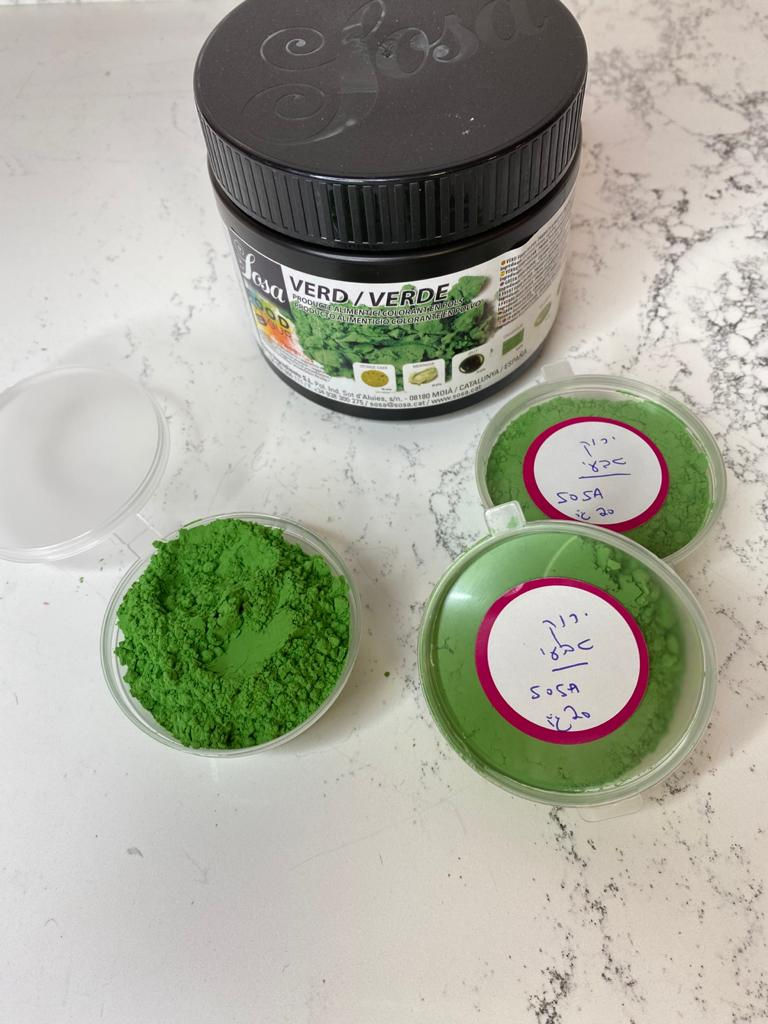 תמונה ממוזערת: אבקת צבע ירוק טבעי