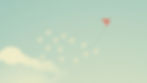 oiseau-rouge-changeant-direction-blanc-nouvelle-idee-changement-tendance-courage-solution-creative-e