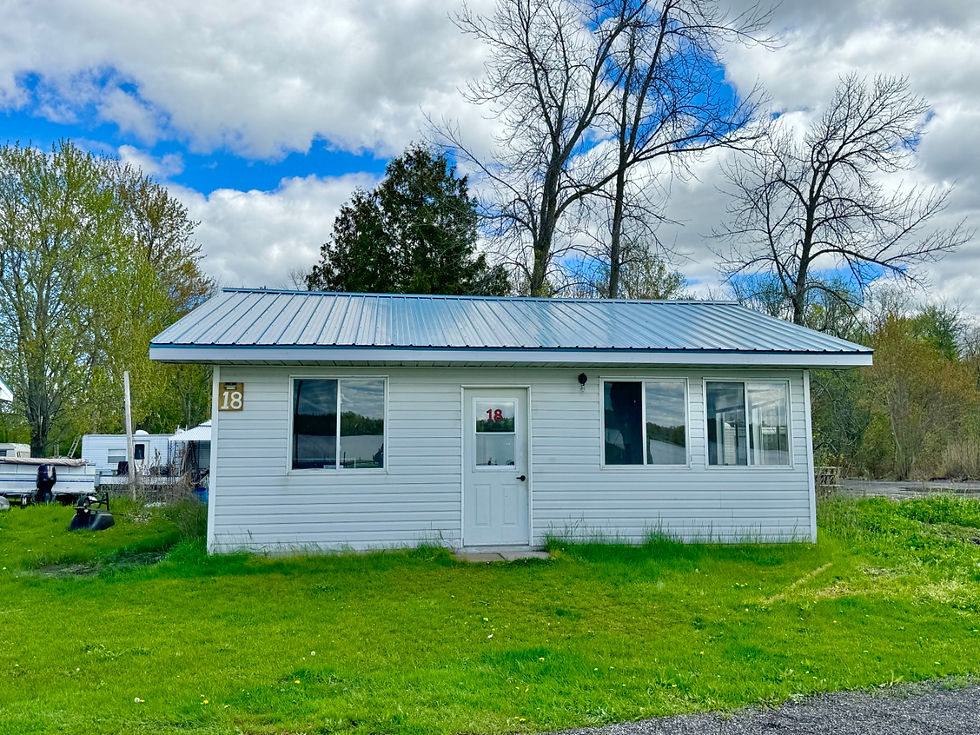 Glengary Cottages #18 three bedrooms one bathrooms one kitchen and one living room