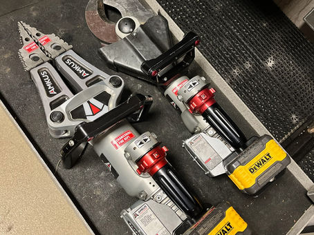 R29 Adds Battery Operated AMKUS Ion Rescue Tools