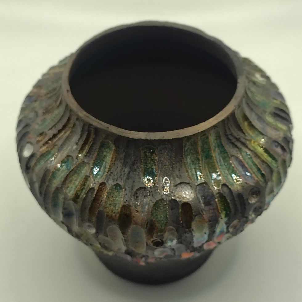 Thumbnail: Wide Neck Carved Raku Pot