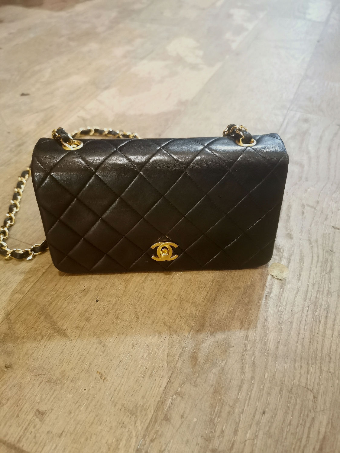 Sac CHANEL mini flap 19cm