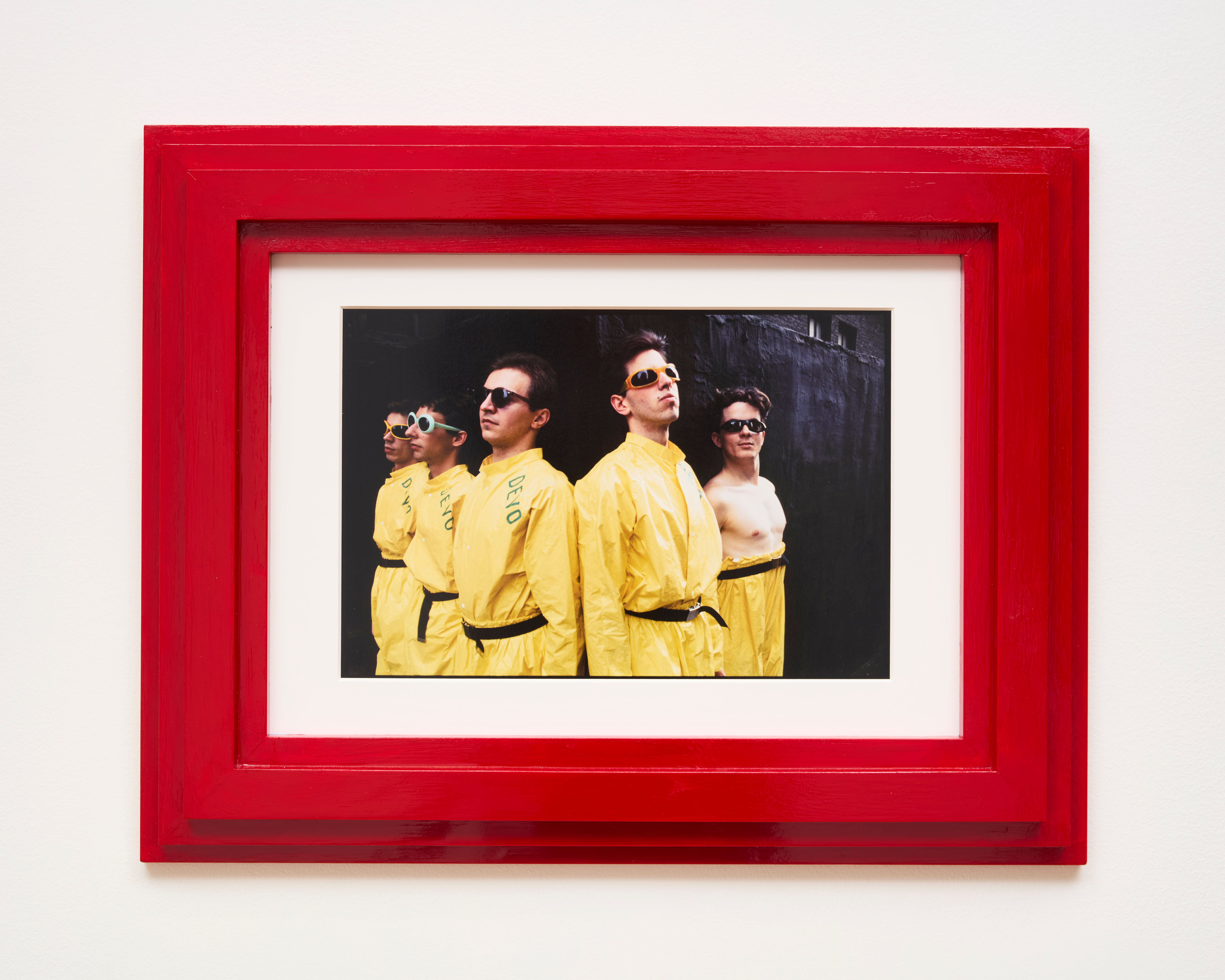 DEVO in yellow suits, 1