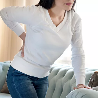 symptoms of chronic back pain