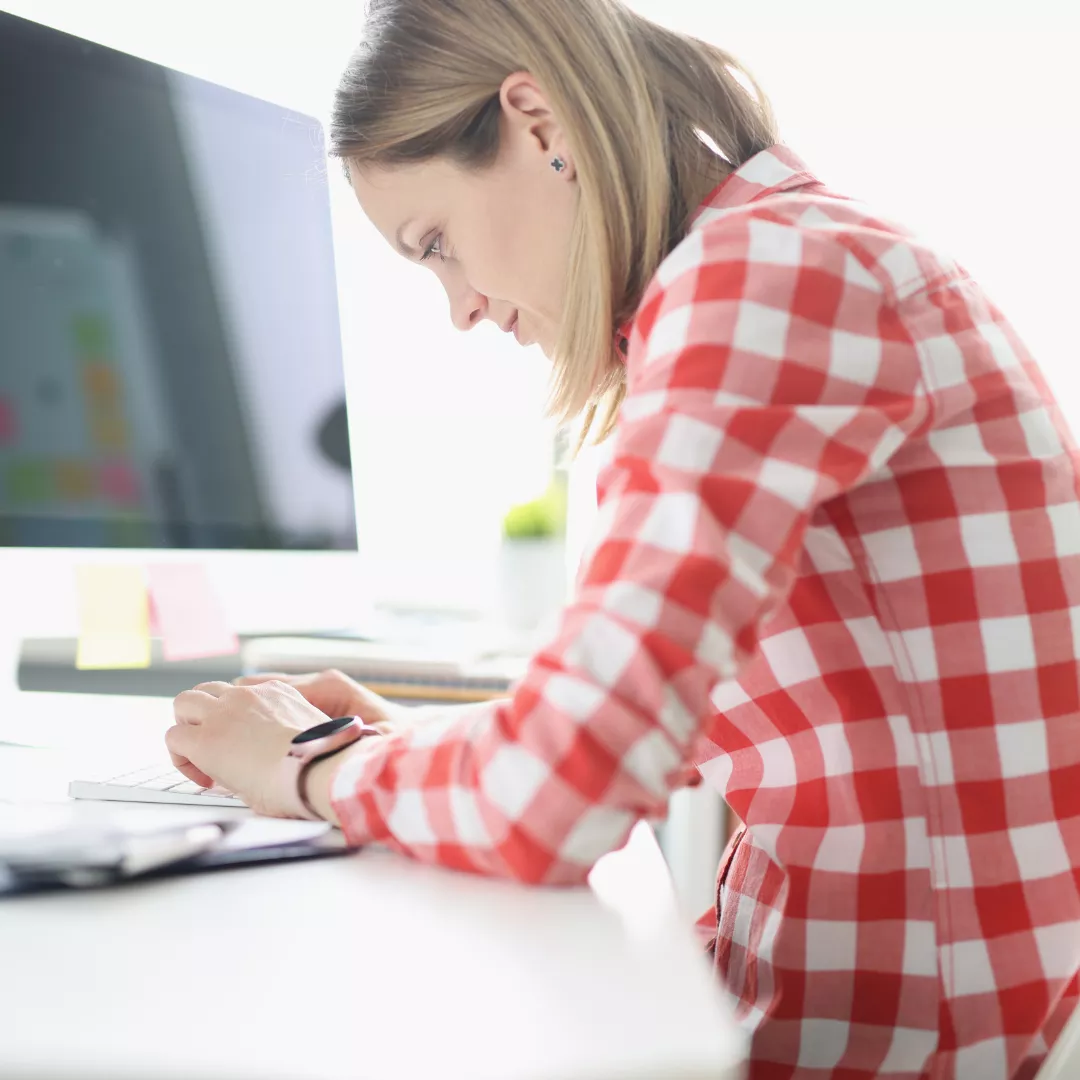 poor posture can cause back pain