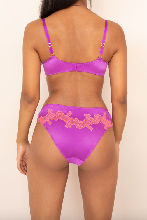 الصورة المصغرة: AGENT PROVOCATEUR Cailine Plunge Underwired Bra (RARE & COLLECTABLE)